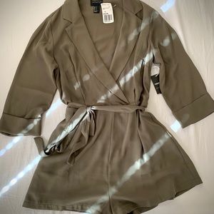 Forever 21 Romper Shorts Size M (New with Tags)